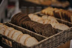 1881 Madrid Ventas Hotel