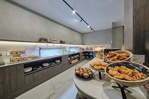 1881 Madrid Ventas Hotel