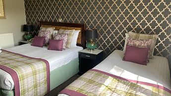 Stone House Hotel