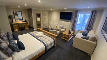 Stone House Hotel