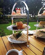 Stone House Hotel