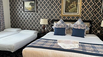 Stone House Hotel