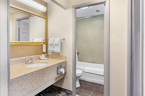 Quality Inn Toronto Airport