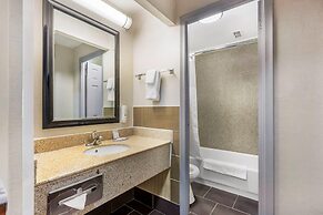 Quality Inn Toronto Airport