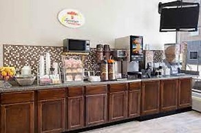 Super 8 by Wyndham Grande Prairie