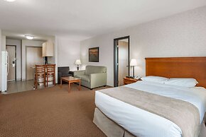 Super 8 by Wyndham Grande Prairie