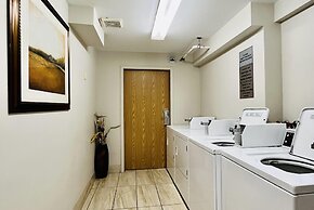 Super 8 by Wyndham Grande Prairie