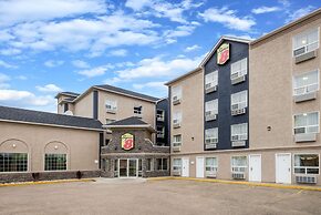 Super 8 by Wyndham Grande Prairie