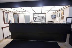 Super 8 by Wyndham Whitecourt