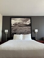 Super 8 by Wyndham Whitecourt