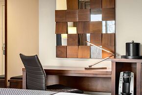 Atlantic Host Hotel, Trademark Collection by Wyndham