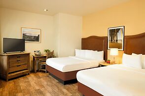 Clocktower Inn Ventura
