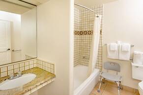 Clocktower Inn Ventura