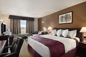Ramada by Wyndham Red Deer Hotel and Suites