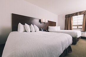 Service Plus Inn and Suites - Grande Prairie
