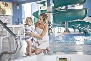 Service Plus Inn and Suites - Grande Prairie