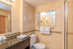 Sandman Hotel Vancouver Airport