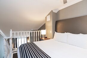 Sandman Hotel Vancouver Airport