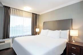 Sandman Hotel Vancouver Airport