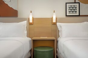 Spark by Hilton Toronto Airport