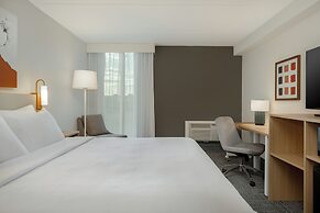 Spark by Hilton Toronto Airport
