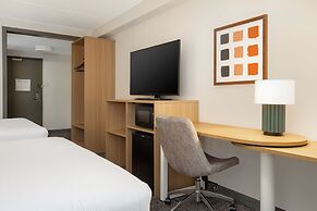 Spark by Hilton Toronto Airport