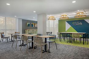 Spark by Hilton Toronto Airport