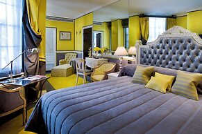 The Rubens at the Palace