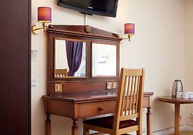 Bear Hotel Havant by Greene King Inns