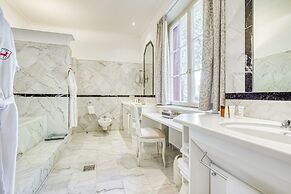 Wald & Schlosshotel Friedrichsruhe