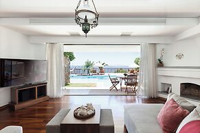Elounda Mare Relais & Chateaux Hotel