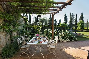 Borgo San Felice Resort