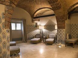 Borgo San Felice Resort