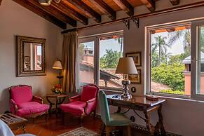 Las Mananitas Hotel Garden Restaurant and Spa