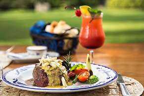 Las Mananitas Hotel Garden Restaurant and Spa