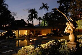 Las Mananitas Hotel Garden Restaurant and Spa