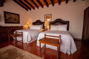 Las Mananitas Hotel Garden Restaurant and Spa