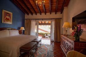 Las Mananitas Hotel Garden Restaurant and Spa