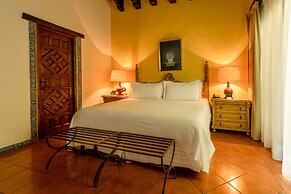 Las Mananitas Hotel Garden Restaurant and Spa