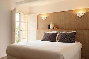 Le Moulin, Lourmarin, a Beaumier Hotel