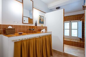 Le Moulin, Lourmarin, a Beaumier Hotel