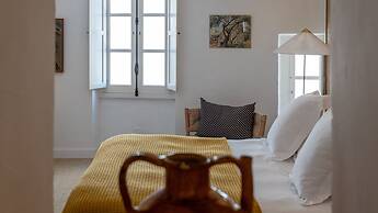 Le Moulin, Lourmarin, a Beaumier Hotel
