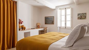 Le Moulin, Lourmarin, a Beaumier Hotel