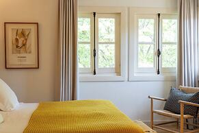 Le Moulin, Lourmarin, a Beaumier Hotel