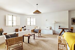 Le Moulin, Lourmarin, a Beaumier Hotel