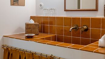 Le Moulin, Lourmarin, a Beaumier Hotel