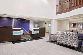 La Quinta Inn & Suites by Wyndham Omaha Airport Downtown