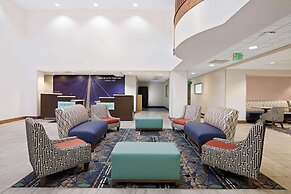 La Quinta Inn & Suites by Wyndham Omaha Airport Downtown