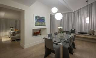 The Morrison Dublin, Curio Collection by Hilton