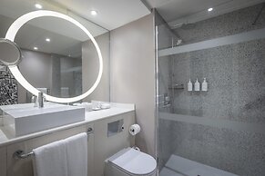 The Morrison Dublin, Curio Collection by Hilton